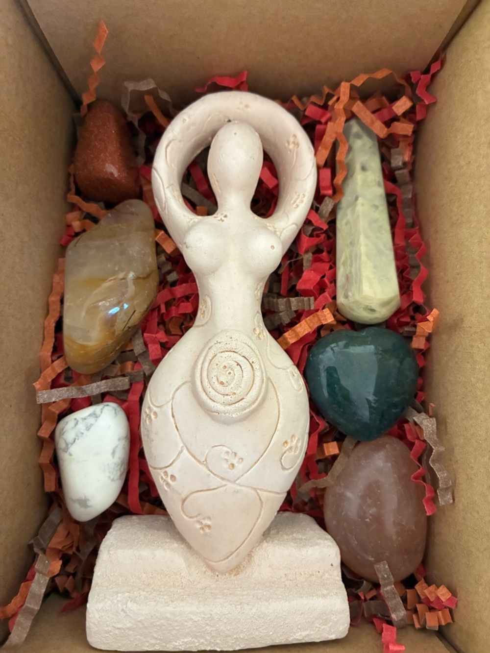 🔮 7 Piece Healing Crystal Gift Box - Mother Goddess (rare crystals) 🎁